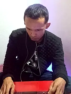 DeivisDeejay online show from March 12, 5:45 am