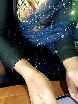 Snapshot of Royal_hotti0011 chatting on February 23, 5:13 pm Royal hotti0011 online show from February 23, 5:13 pm