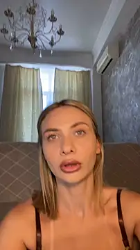 Snapshot of Lissy_Liss chatting on June 22, 2:36 pm Lissy Liss online show from June 22, 2:36 pm