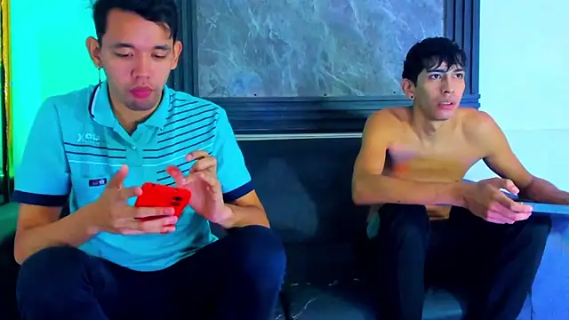 Snapshot of biig_boy chatting on February 6, 7:43 pm biig boy online show from February 6, 7:43 pm