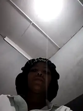 theedevilsexer online show from April 3, 4:57 pm