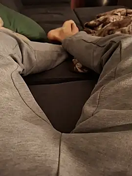 Luca282828 online show from March 8, 8:12 pm