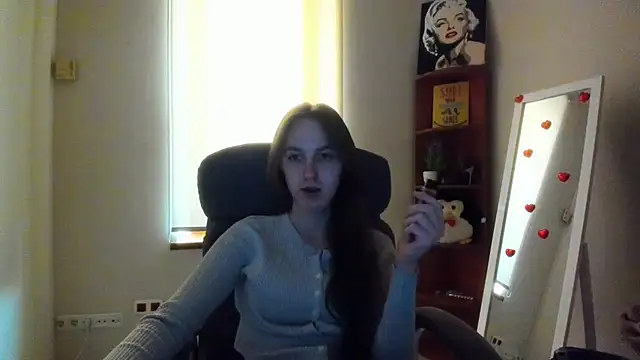 Nessi-Morris online show from February 22, 9:55 am