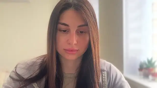 LiluMartiznir online show from March 23, 9:31 am