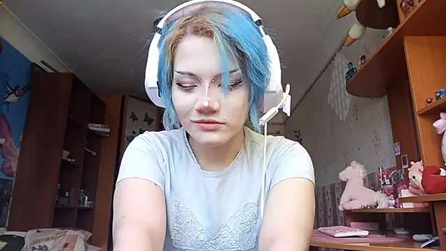 KathernSaulters online show from February 10, 6:01 am