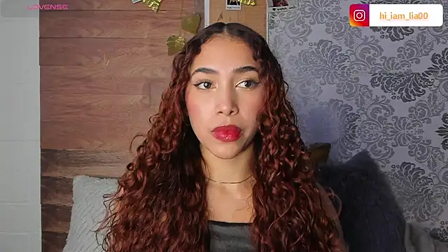 LiaHansson00 online show from April 3, 6:25 pm