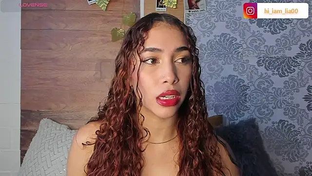 LiaHansson00 online show from April 5, 4:46 pm