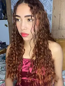 Snapshot of LiaHansson00 chatting on February 3, 3:28 pm LiaHansson00 online show from February 3, 3:28 pm