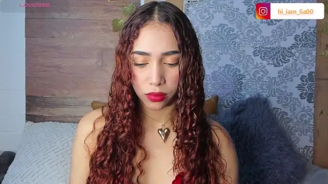 LiaHansson00 online show from March 23, 4:29 pm