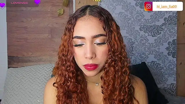 Snapshot of LiaHansson00 chatting on February 17, 4:04 pm LiaHansson00 online show from February 17, 4:04 pm