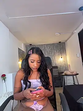 Alahia Betancurr online show from March 12, 1:15 pm