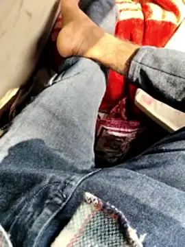 akku6147 online show from February 5, 7:48 am