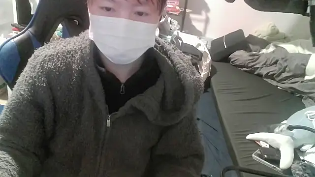 nagi000 go online show from February 3, 1:49 pm