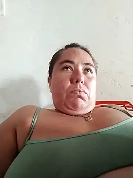 hot girl full online show from May 21, 5:21 pm