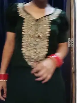 Saxy bhabhi79 online show from May 14, 4:15 pm