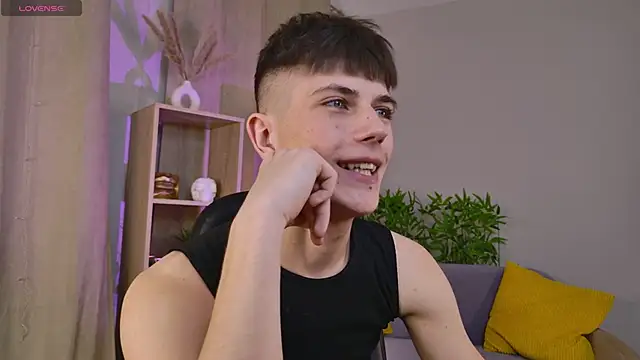 Rony Joy online show from February 6, 7:21 pm