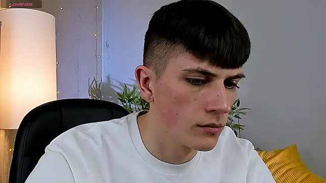 Rony Joy online show from March 3, 7:21 pm