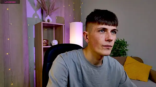 Rony Joy online show from February 8, 7:22 pm