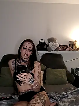 Pixielacex online show from February 3, 10:59 pm