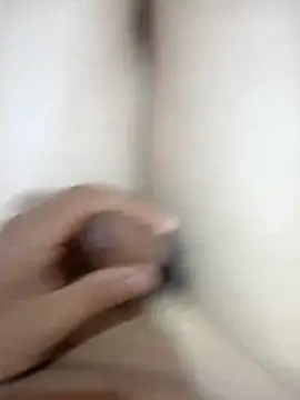 Snapshot of dallm5 chatting on February 23, 9:43 am dallm5 online show from February 23, 9:43 am