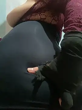 Mastress-cuckold online show from May 20, 11:57 pm