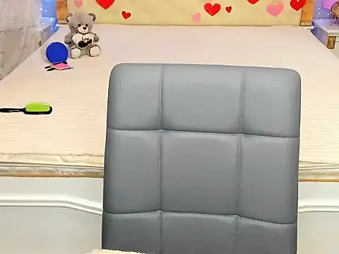 Euphoria-a online show from March 22, 9:27 pm