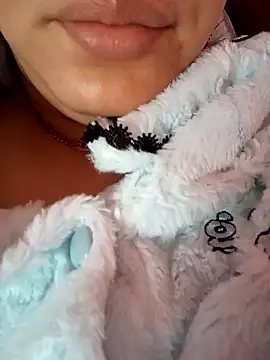 kamilia sexyy online show from April 12, 11:46 am