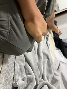 jpgrier online show from April 28, 9:24 am