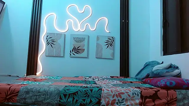 Snapshot of Miss_Merrie chatting on February 26, 9:20 am Miss Merrie online show from February 26, 9:20 am