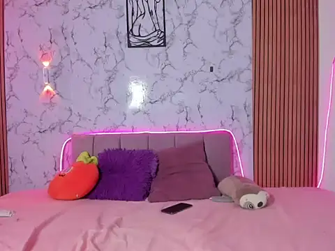 Snapshot of Dulce_eden chatting on February 3, 9:53 pm Dulce eden online show from February 3, 9:53 pm