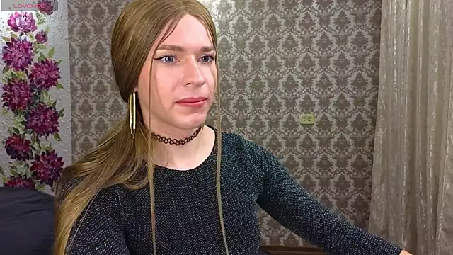 Anna inHear online show from July 28, 8:52 pm