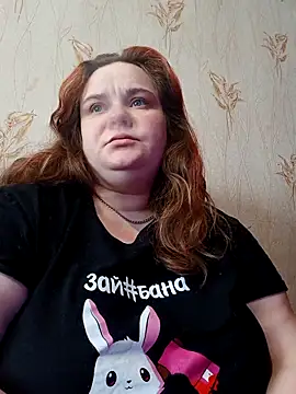 Snapshot of DollyGersoon chatting on February 13, 9:53 am DollyGersoon online show from February 13, 9:53 am