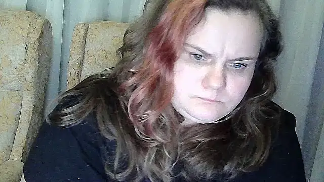 Snapshot of DollyGersoon chatting on February 26, 10:10 pm DollyGersoon online show from February 26, 10:10 pm