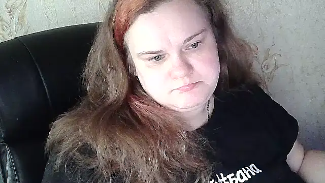 Snapshot of DollyGersoon chatting on February 14, 6:35 am DollyGersoon online show from February 14, 6:35 am