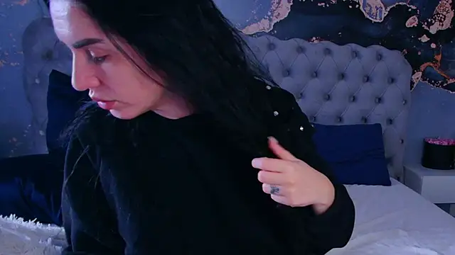 Snapshot of RubyXconner chatting on February 26, 6:57 am RubyXconner online show from February 26, 6:57 am