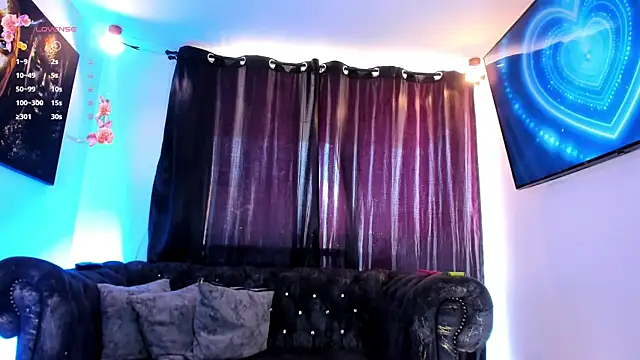 melisa meow  online show from March 25, 1:43 pm