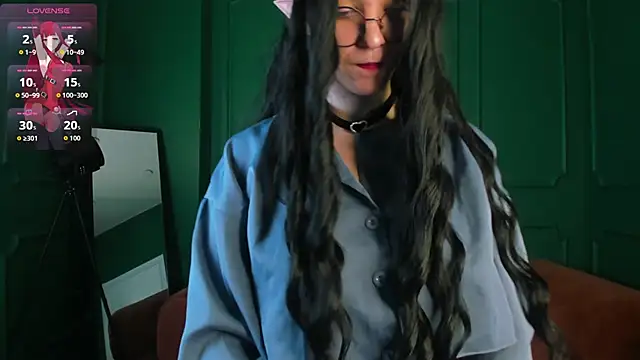 Snapshot of Crystal_lovley chatting on February 5, 10:16 pm Crystal lovley online show from February 5, 10:16 pm