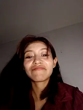 Snapshot of Eveeuu chatting on February 17, 2:31 am Eveeuu online show from February 17, 2:31 am