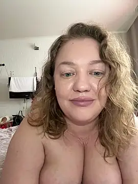 BBBWOOW online show from March 22, 3:43 am