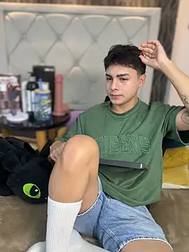 Samu Hott online show from March 14, 8:37 pm