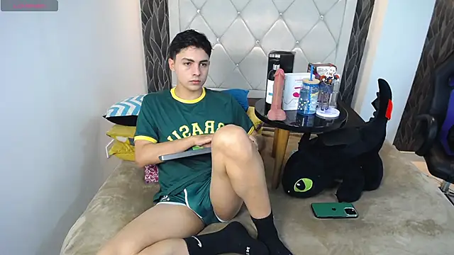 Samu Hott online show from March 18, 8:32 pm