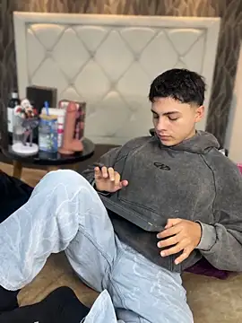 Samu Hott online show from March 9, 8:23 pm