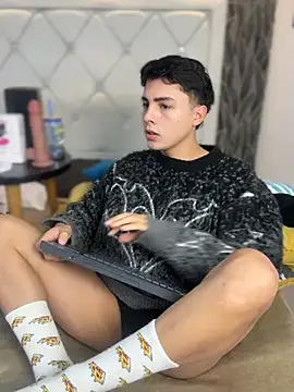 Samu Hott online show from March 16, 8:22 pm