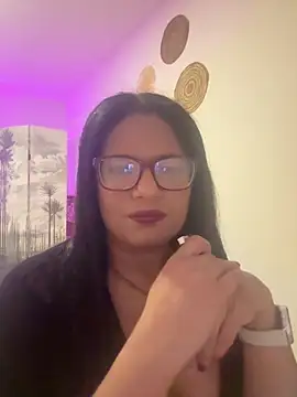 MelOnlyOf online show from February 16, 7:12 pm