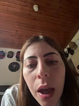 lilasun17 online show from April 8, 9:49 pm