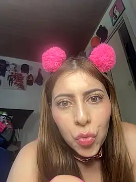 lilasun17 online show from June 24, 8:17 pm