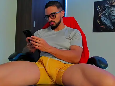 Snapshot of JakeKing5 chatting on February 24, 12:06 pm JakeKing5 online show from February 24, 12:06 pm