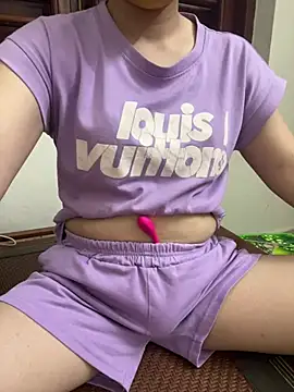 Yinini online show from April 26, 1:52 pm