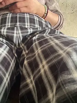 Yinini online show from March 15, 7:59 am