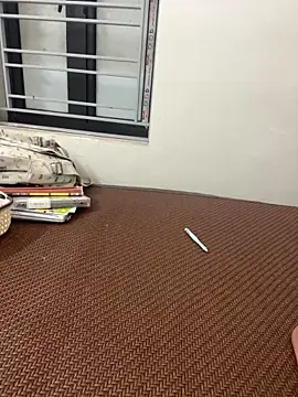 Yinini online show from April 13, 2:32 pm